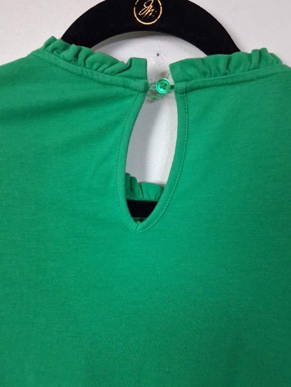 crown & ivy Bright Green Eyelet Ruffle Top - Picture 6 of 8